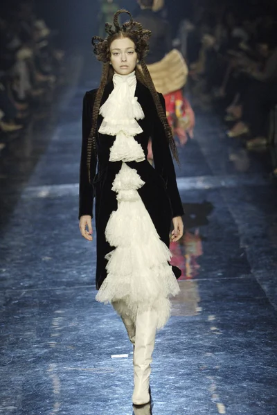 Look 23
